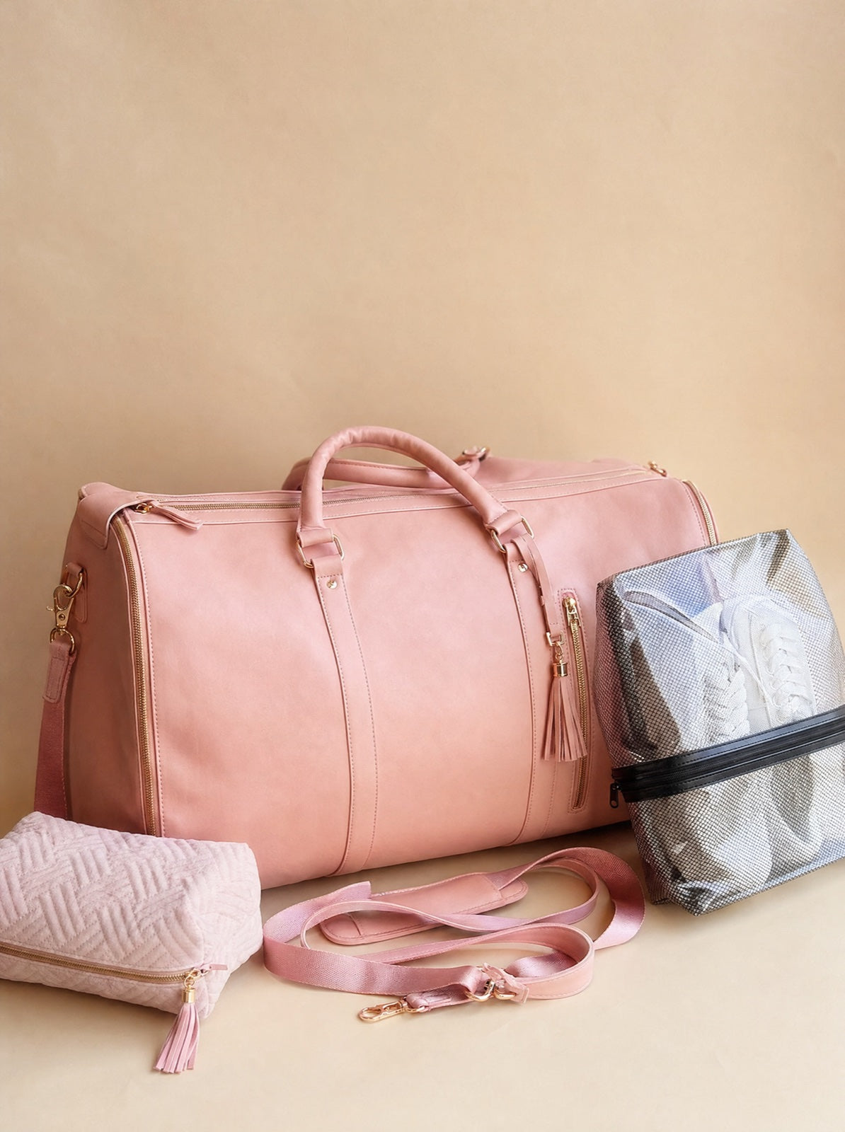 The travel set